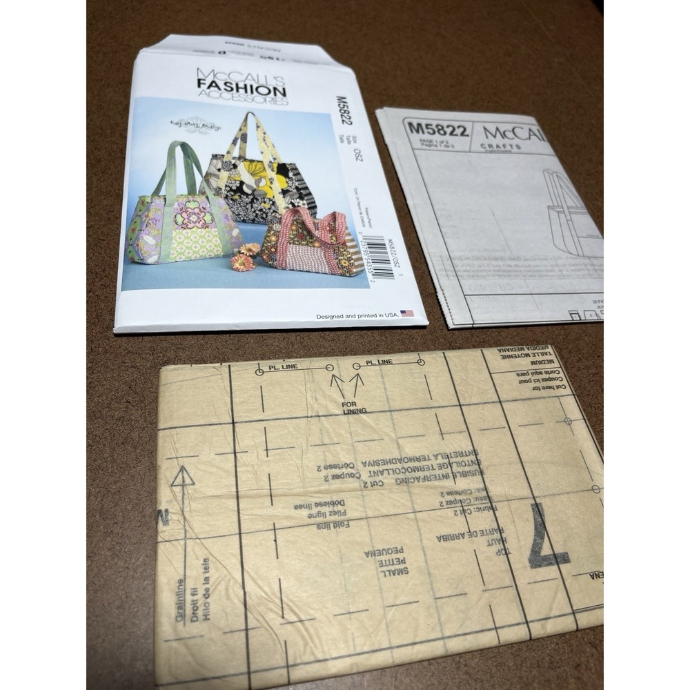 McCalls 5822 Pattern Handbags Kay Whitt Design Purses Uncut